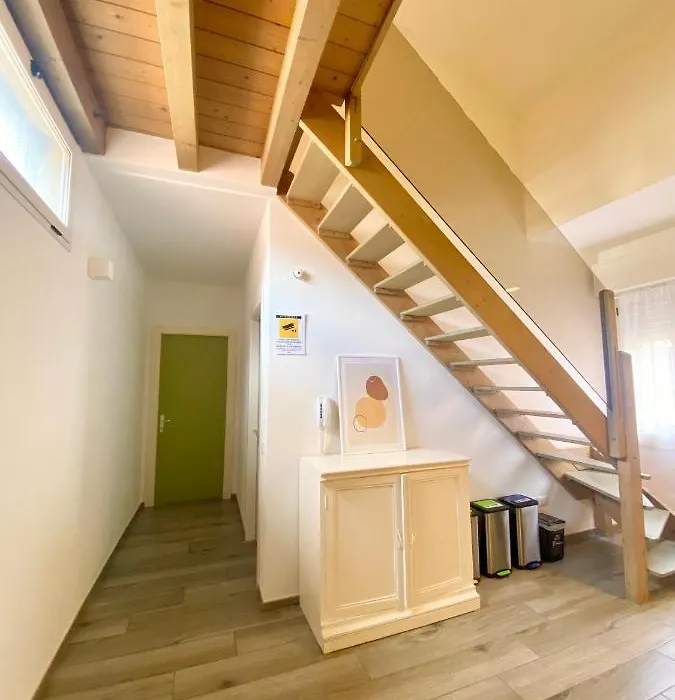 Residenza 8-1