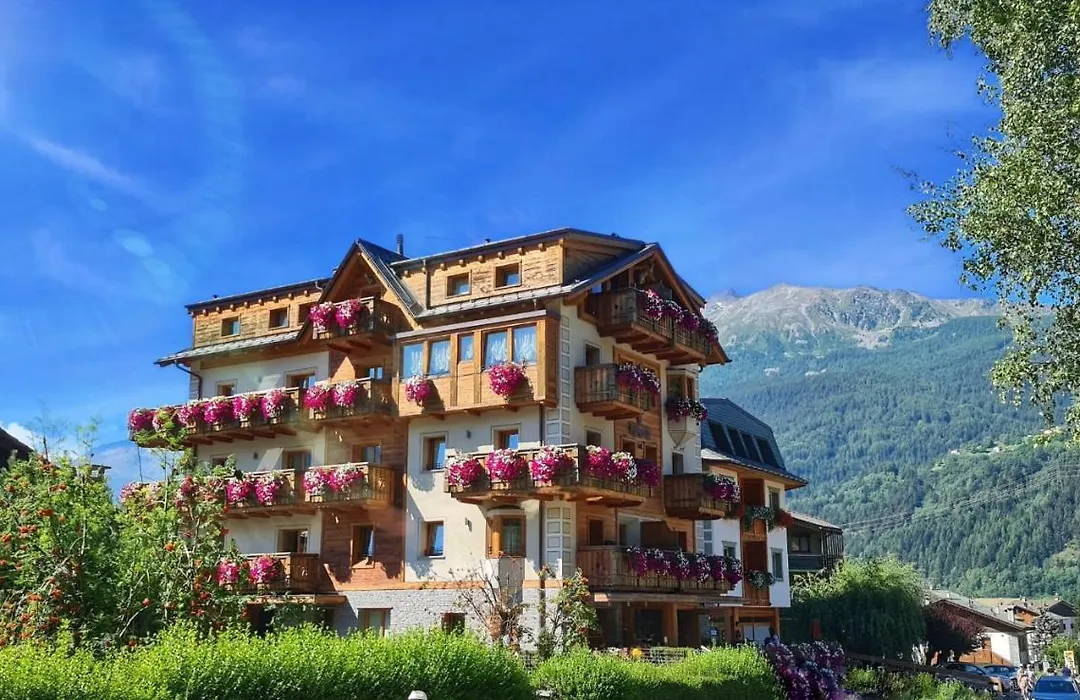 Sottovento Luxury Hospitality-1