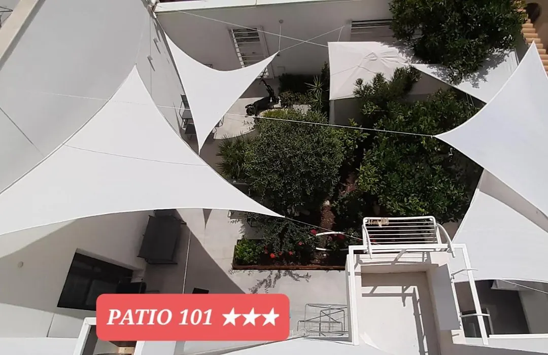 Patio 101 "Exclusive"-1