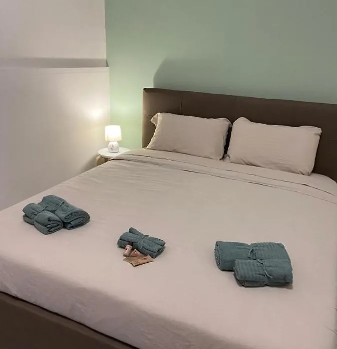 Lavica Airport Catania B&B-1