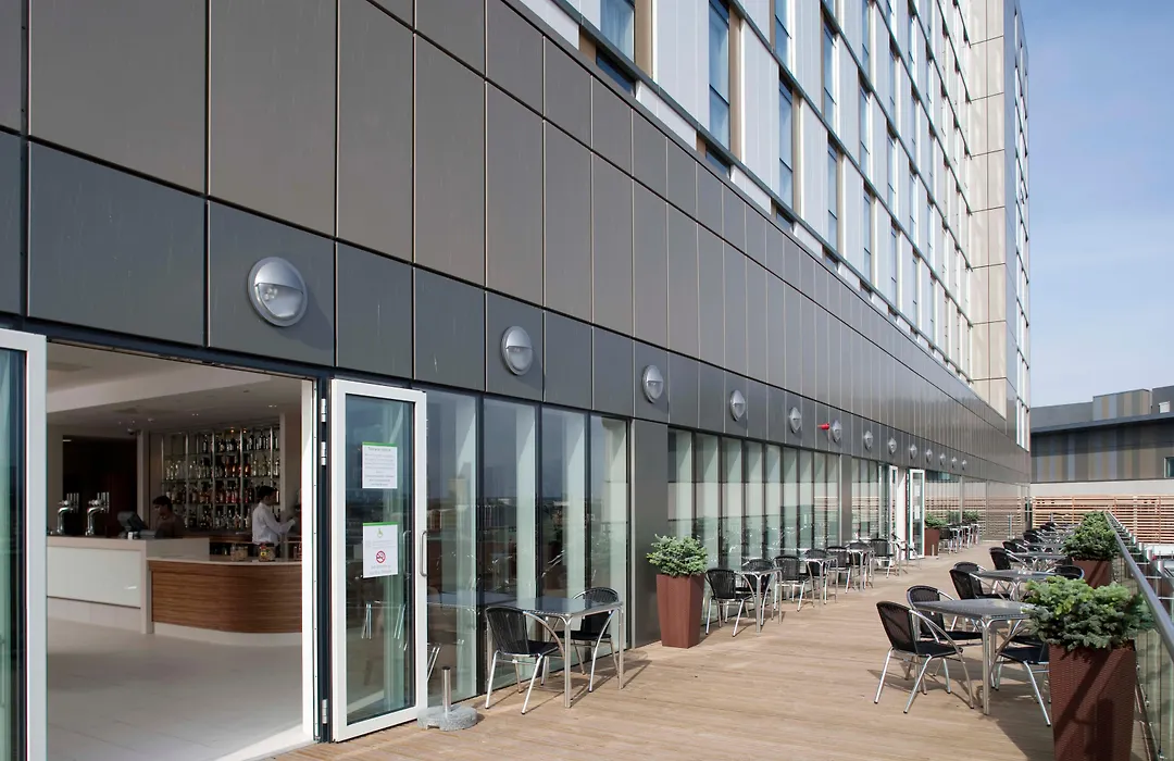 Hyatt Regency London Stratford-1