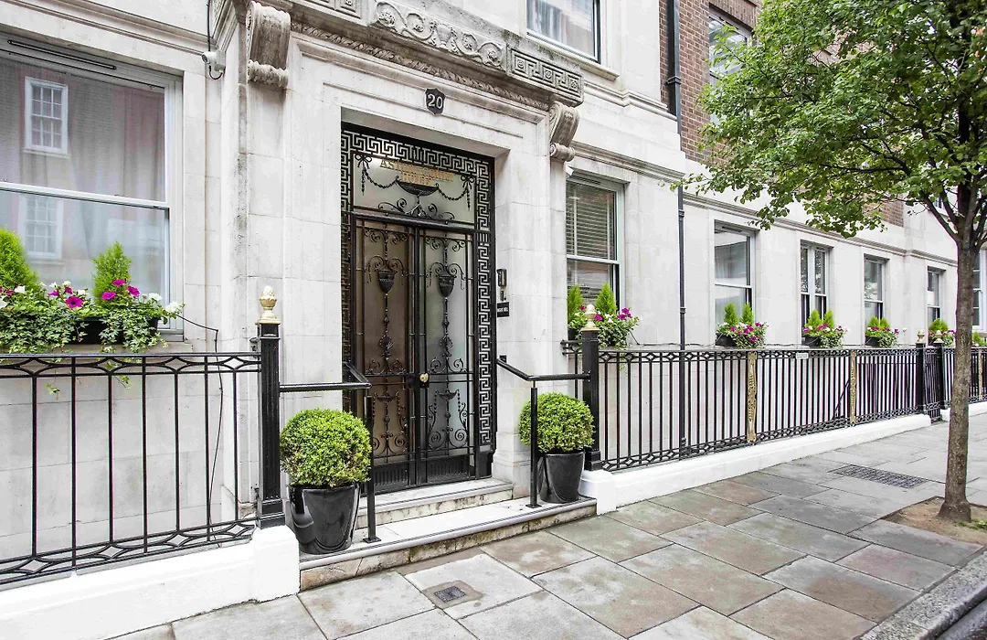 Astor Court Hotel-1