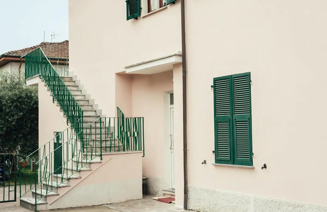 La Piccola Lady-1