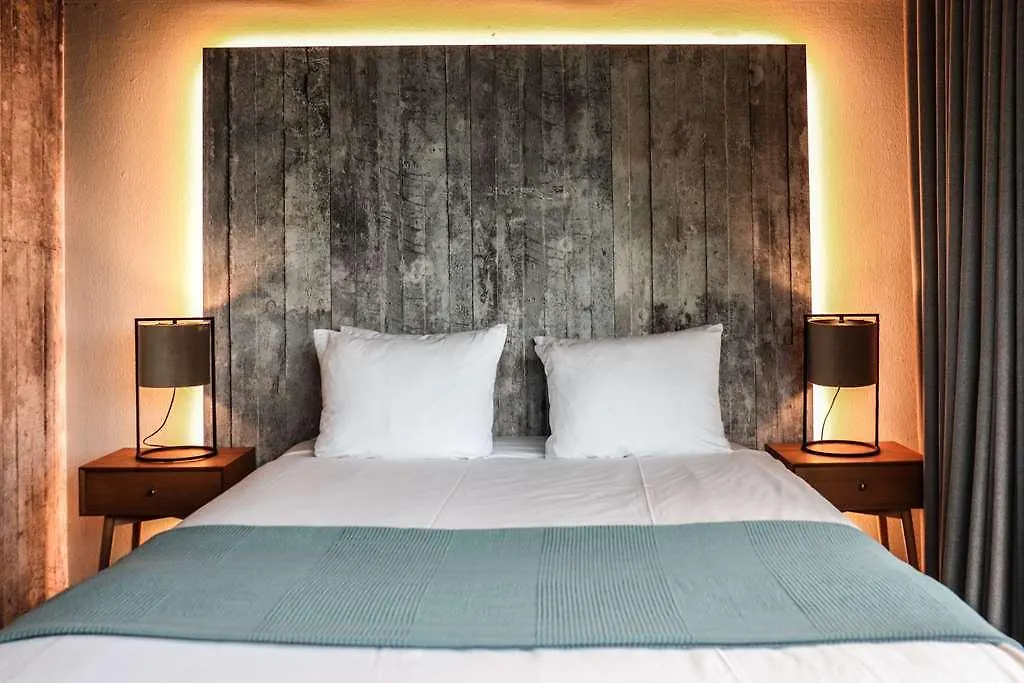 Rooms25-1