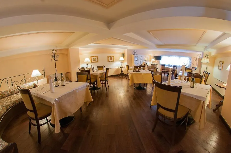 Hotel Garnì Posta-1