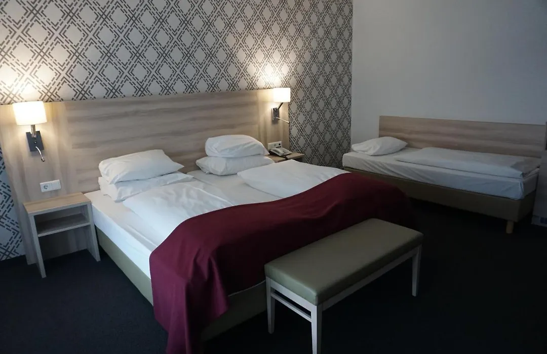 Hotel Senator Muenchen-1