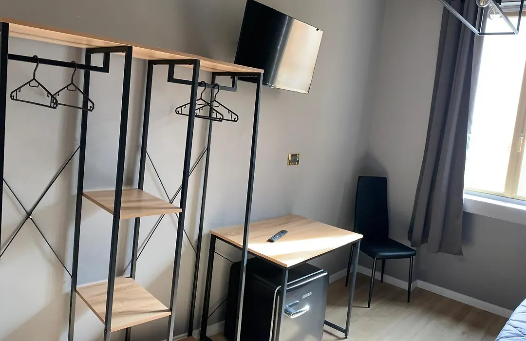 Riva Reno 4 Rooms-1