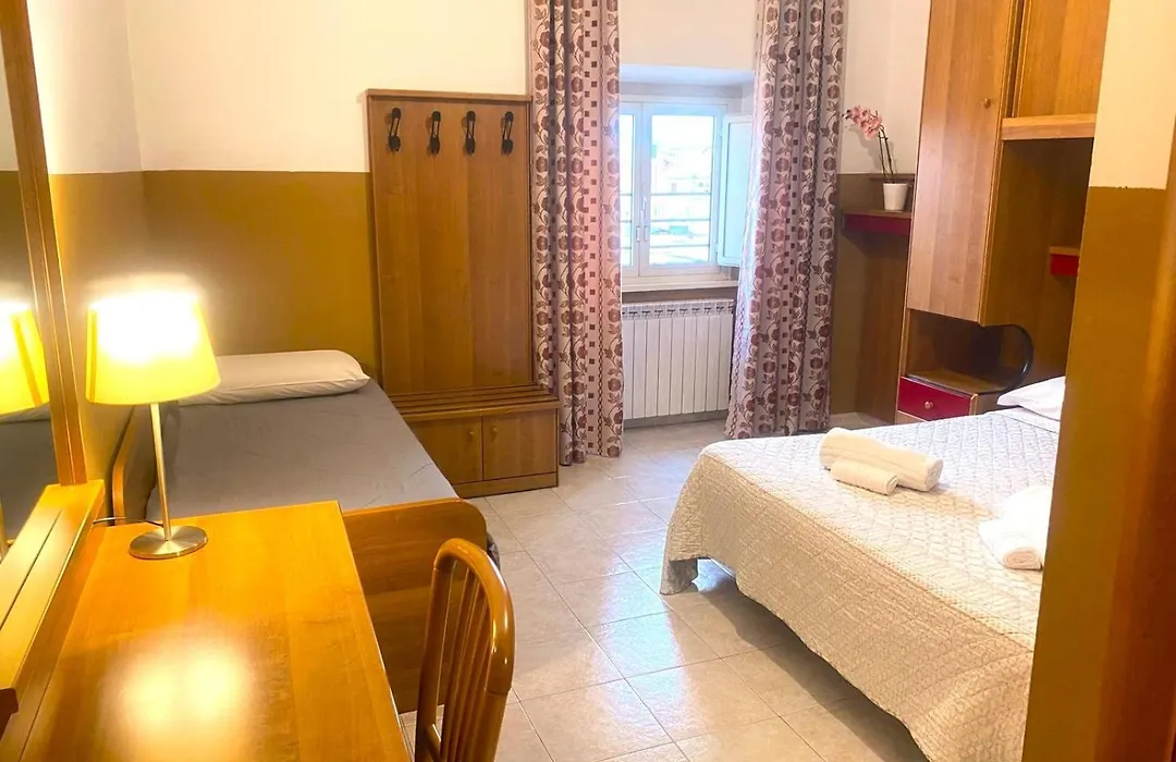 Booking Now Rome-Address Via Palestro,56- Breakfast Included-1