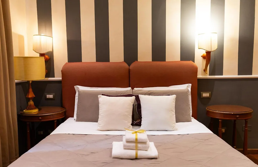 S.Maria Novella Dream Suites-1