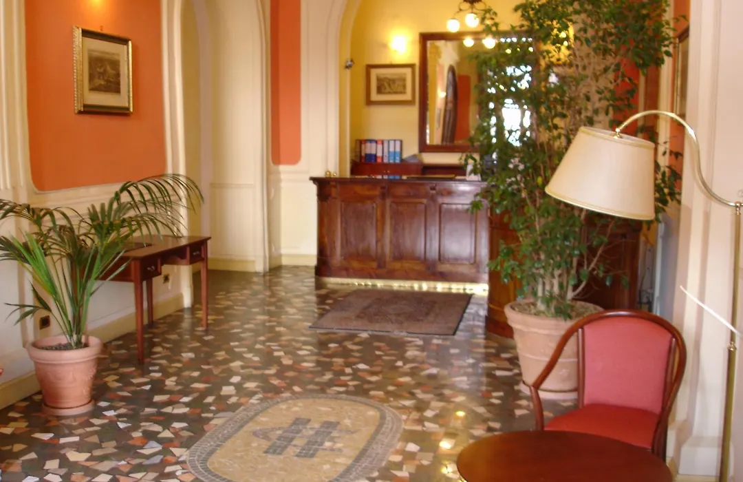 Hotel Excelsior-1