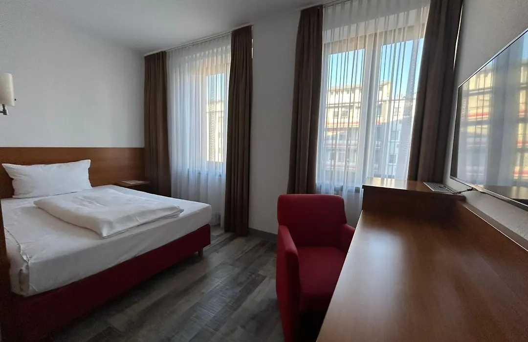 Hotel Fackelmann-1