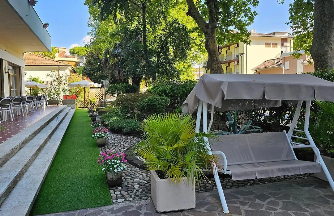 Hotel Rosa-1