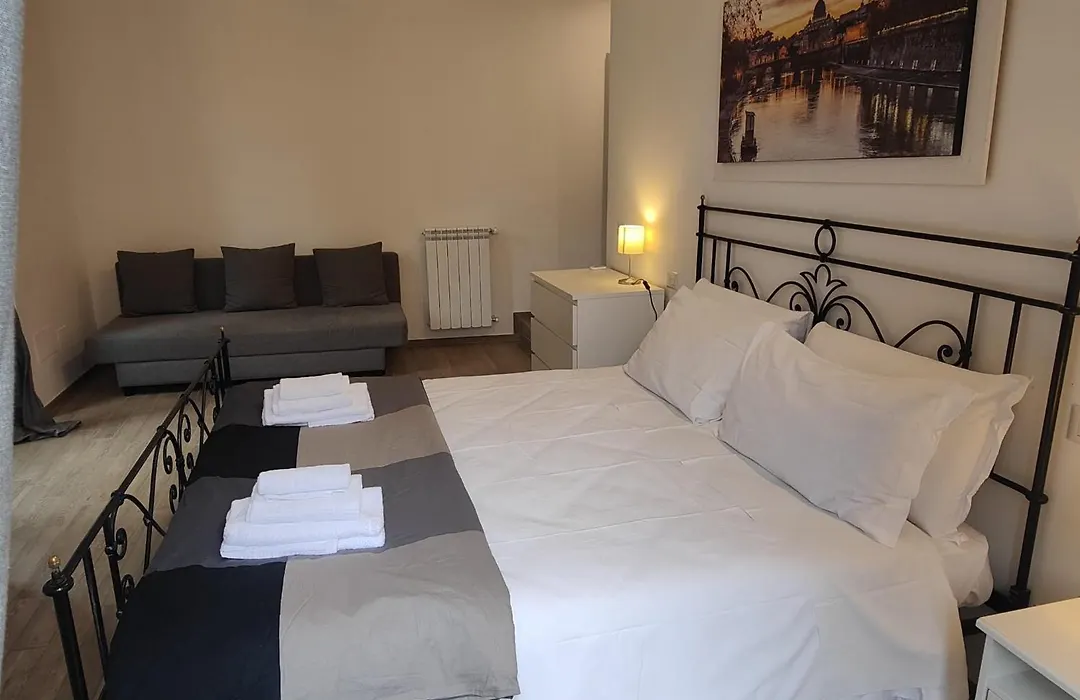 White King Rooms-1
