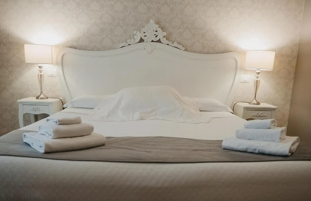 La Casa di Alma Luxury rooms-1