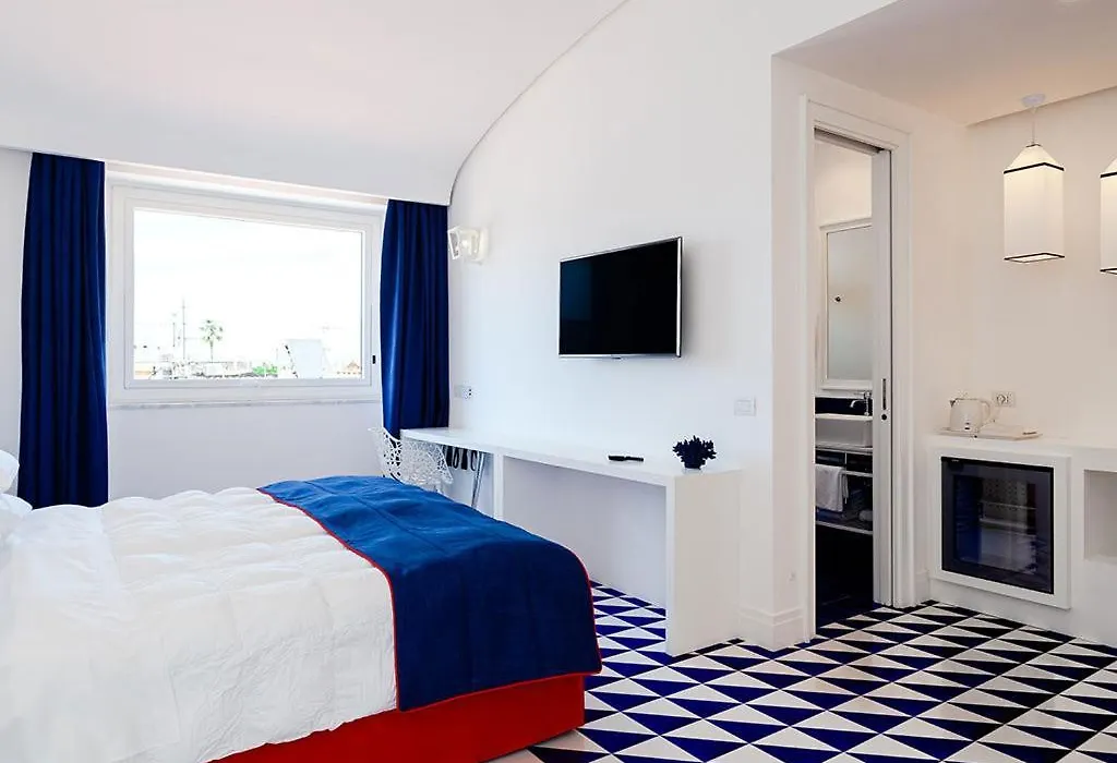 Maison Blu - Intimate Guesthouse-1