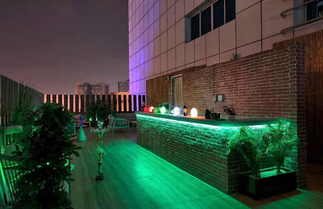 Grandeur Hotel Al Barsha-1