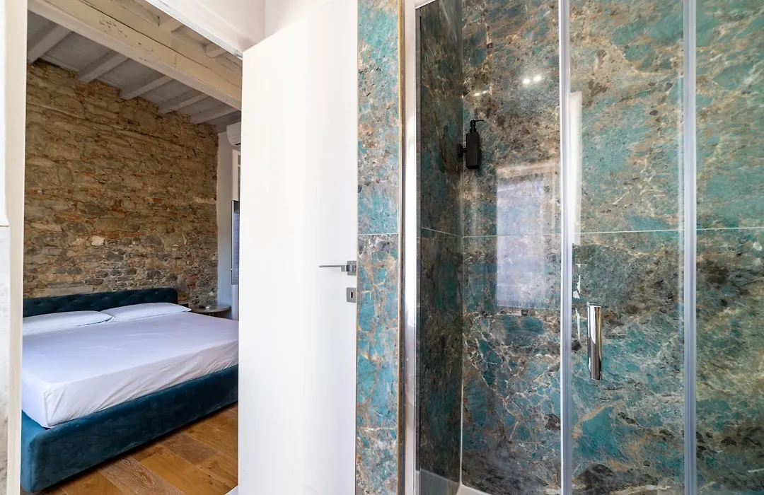 Leovinci Rooms-1
