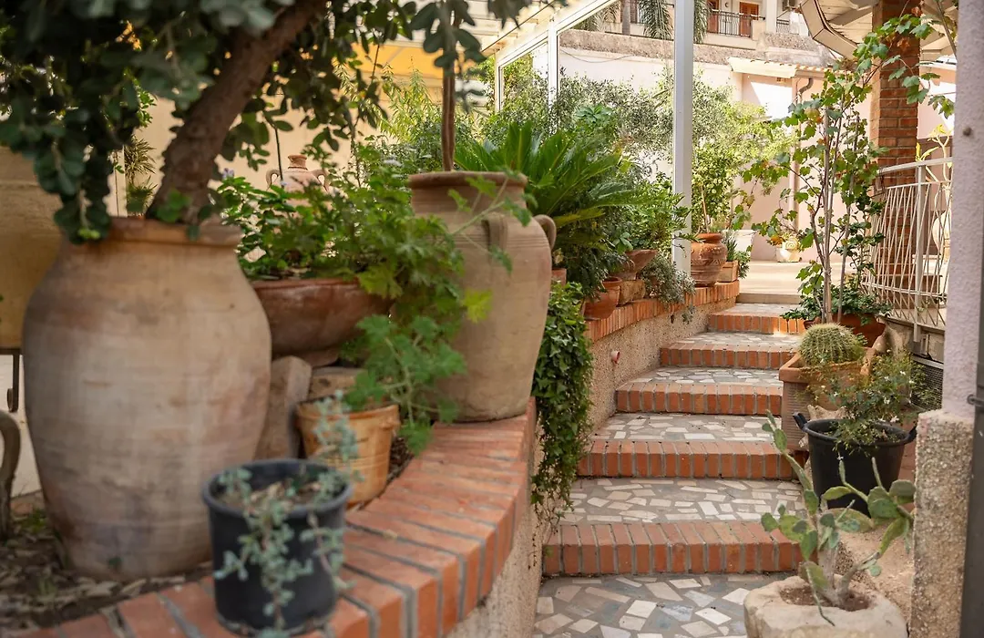 B&B Cumpari Turiddu-1
