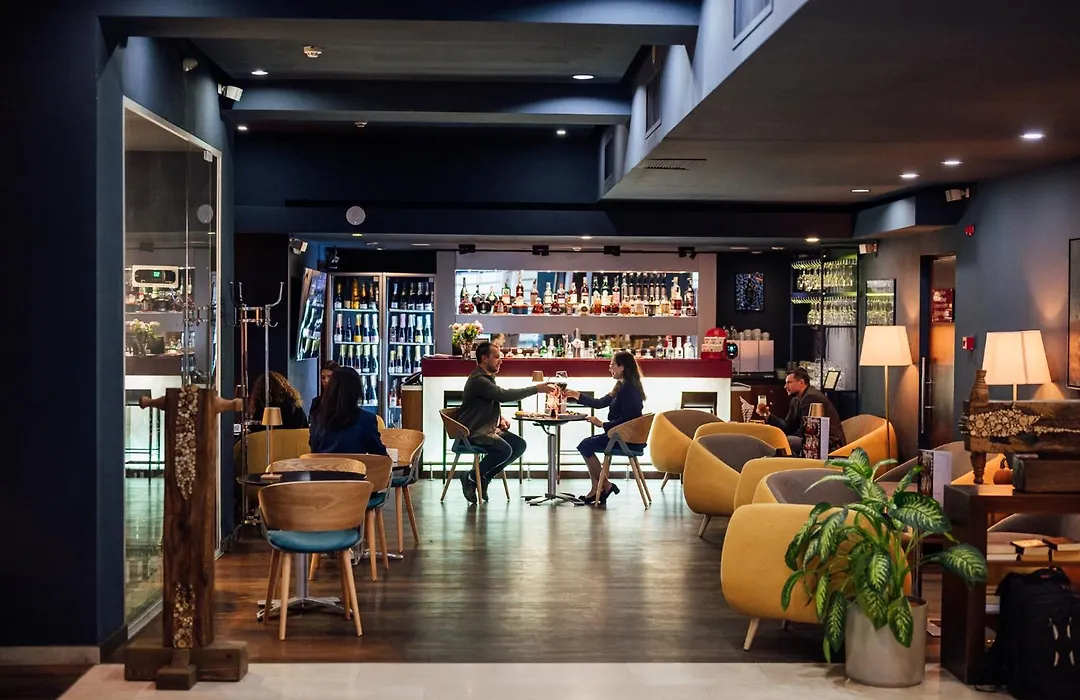 Peakture Hotel-1