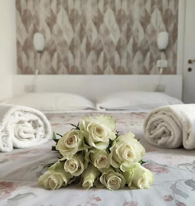 Nashira Rooms B&B Affittacamere-1