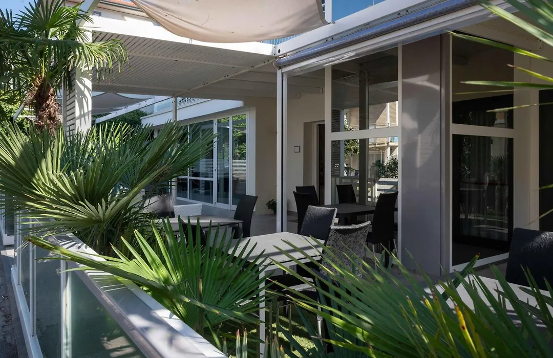 Hotel Smart Cervia B&B-1