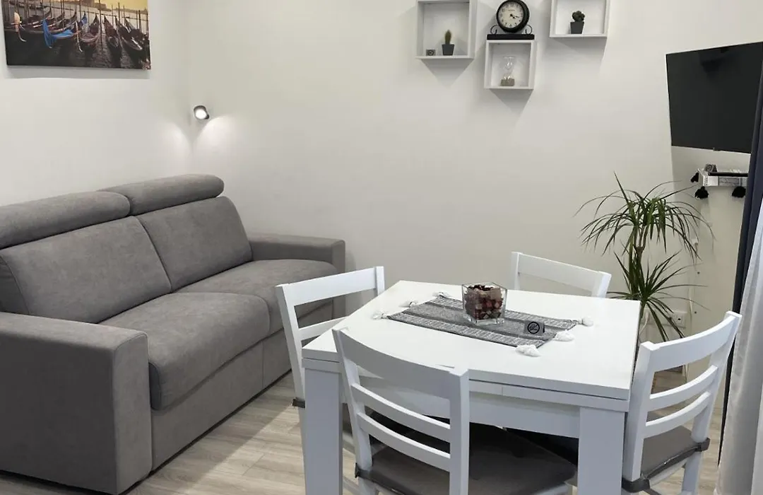 Bnb Apartment Ferrara-1