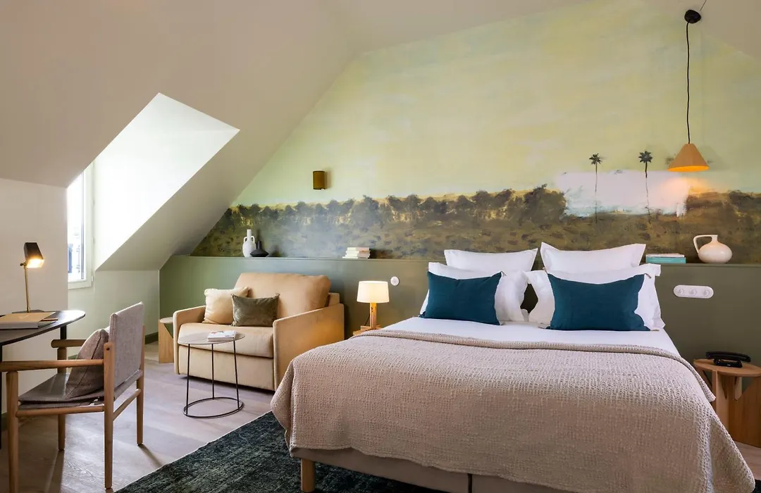 Le Petit Oberkampf Hotel & Spa-1