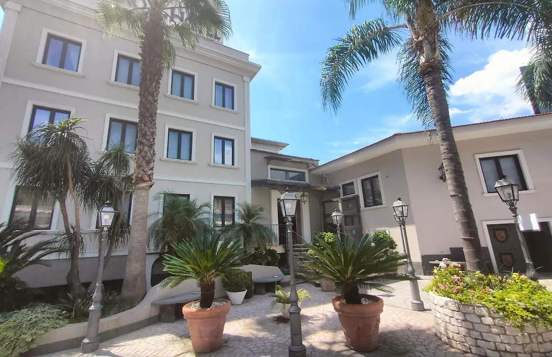 Buono Hotel-1