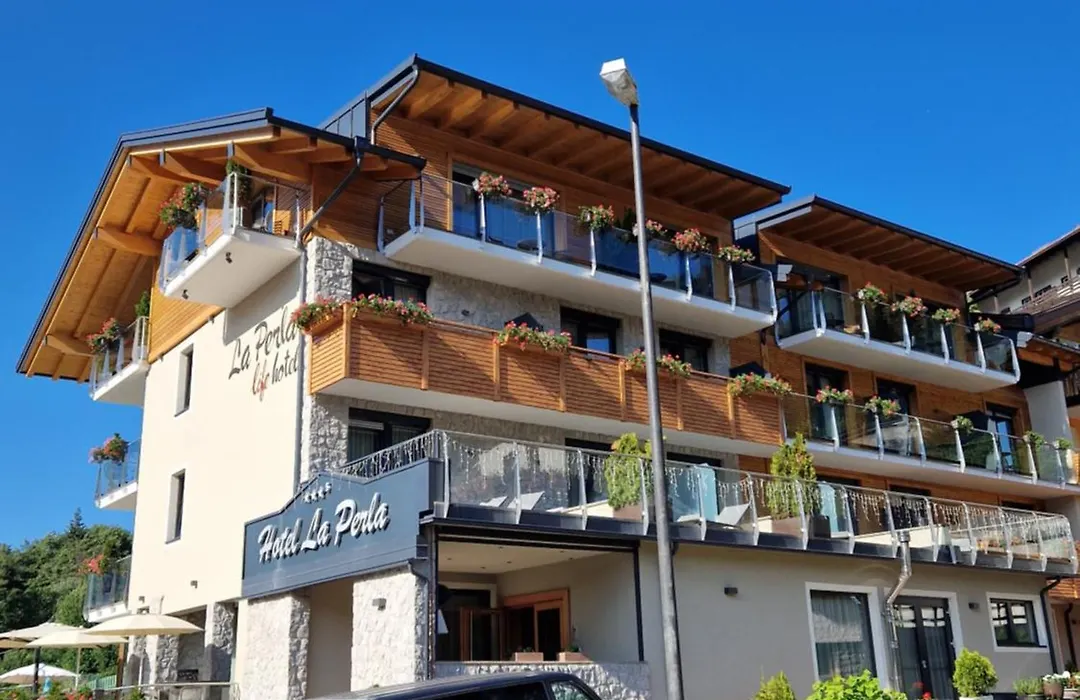 Hotel La Perla-1