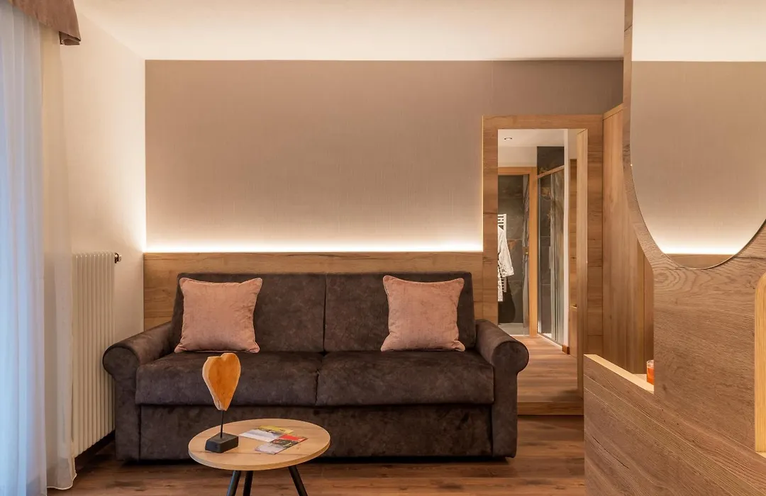 Hotel Meida-1