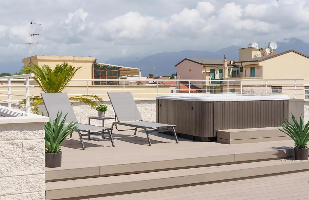 VI Suites-1