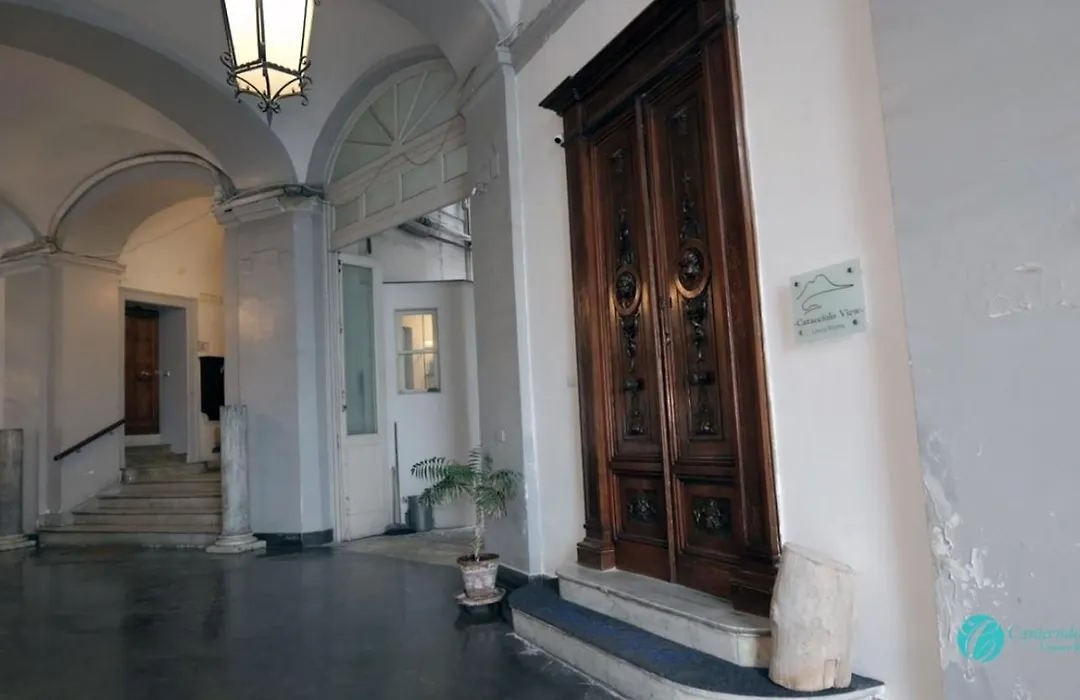 Caracciolo Napoli BeB-1