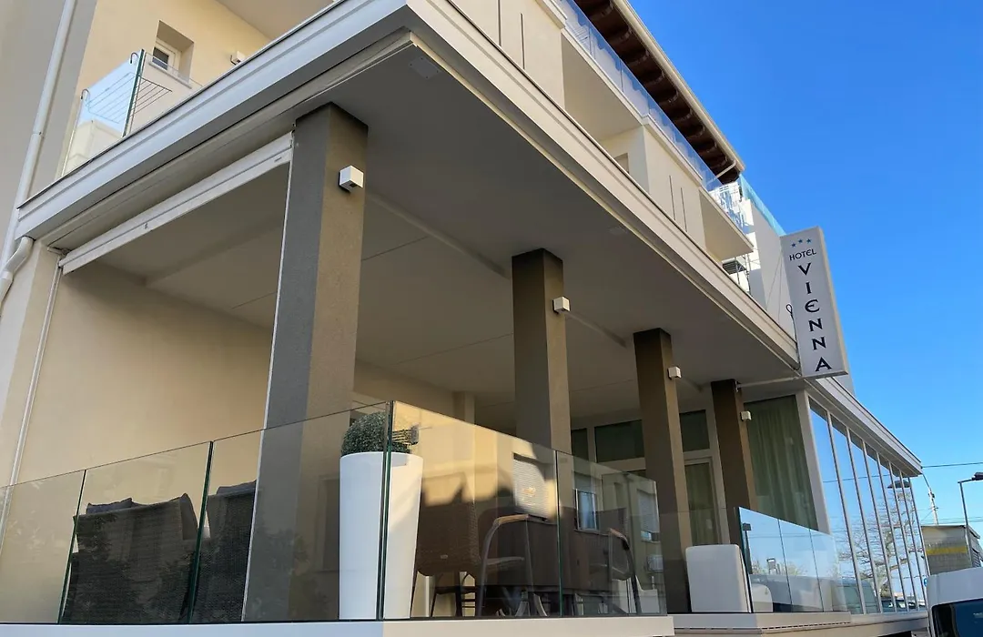 Hotel Vienna Rivazzurra-1