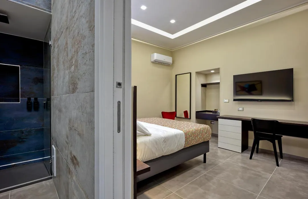 Palm Suites-1