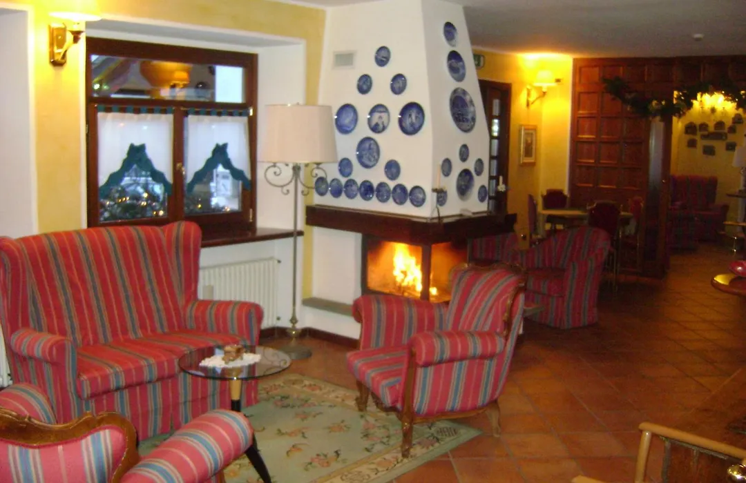 Hotel Edelweiss-1