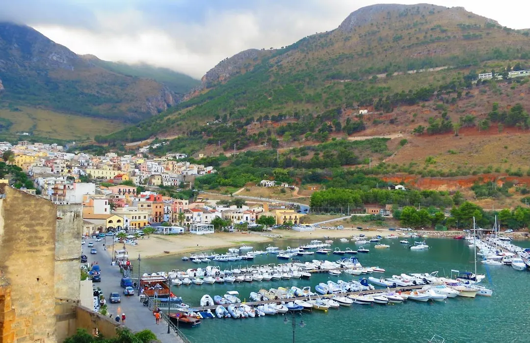 Hotel Cala Marina-1