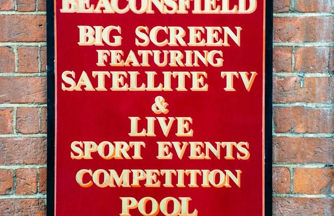 Beaconsfield Hotel-1