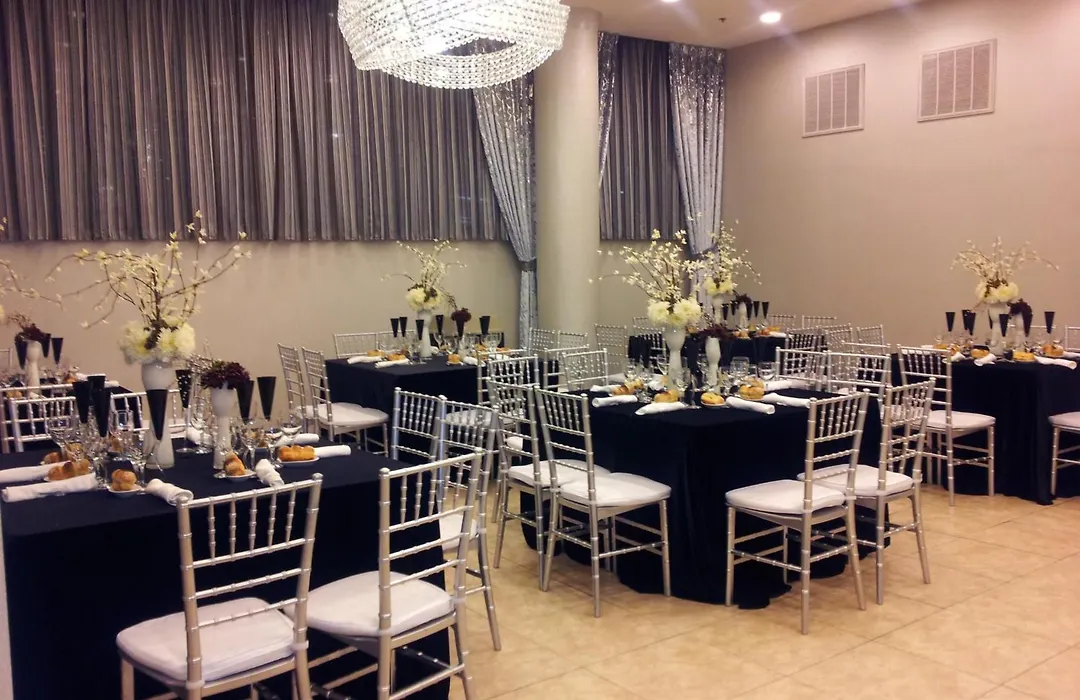 Pointe Plaza Hotel-1