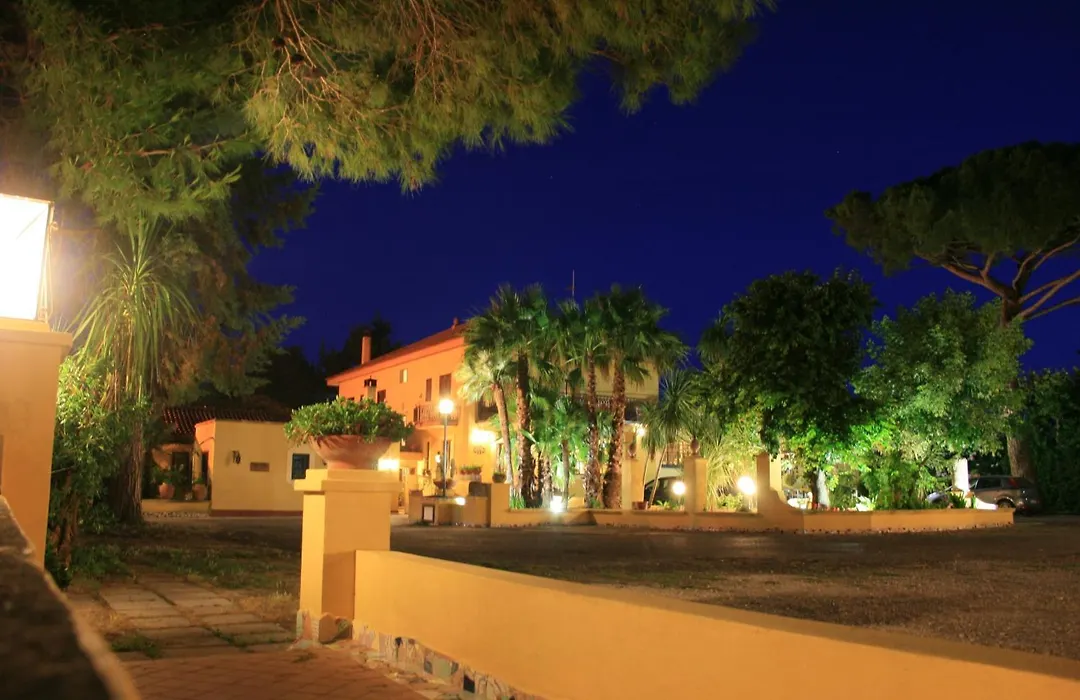 Hotel Villa Rita-1