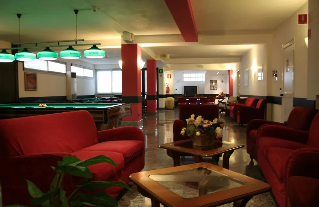 Hotel Garden-1