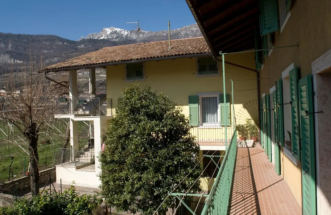 Casa Del Noce-1