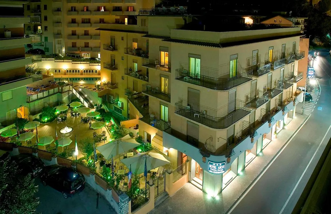Hotel Ascot Sorrento-1