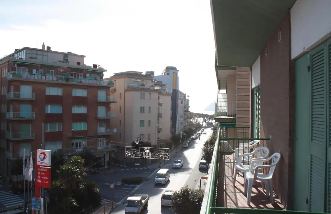 Albergo Anita Alassio-1