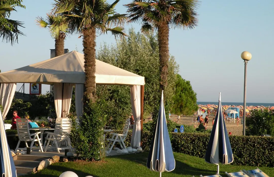Majestic Beach Hotel & Wellness-1