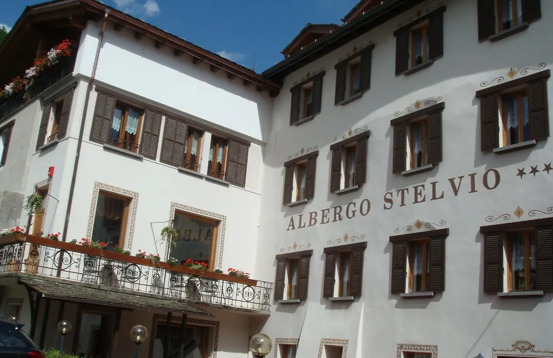 Albergo Stelvio-1