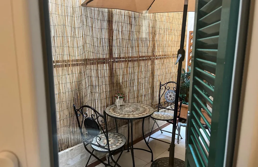 Hello Pisa B&B-1