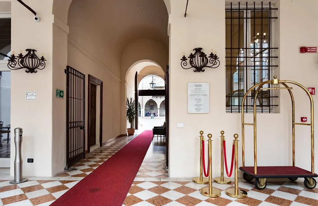 Bonacolsi Collection-1