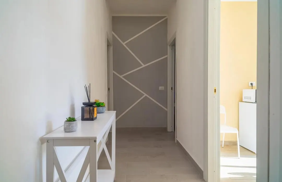 Nicole Rooms-1