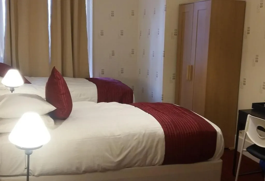 Garth Hotel-1