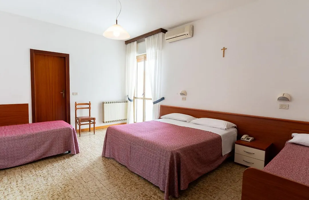 Hotel Lem-Casadei-1